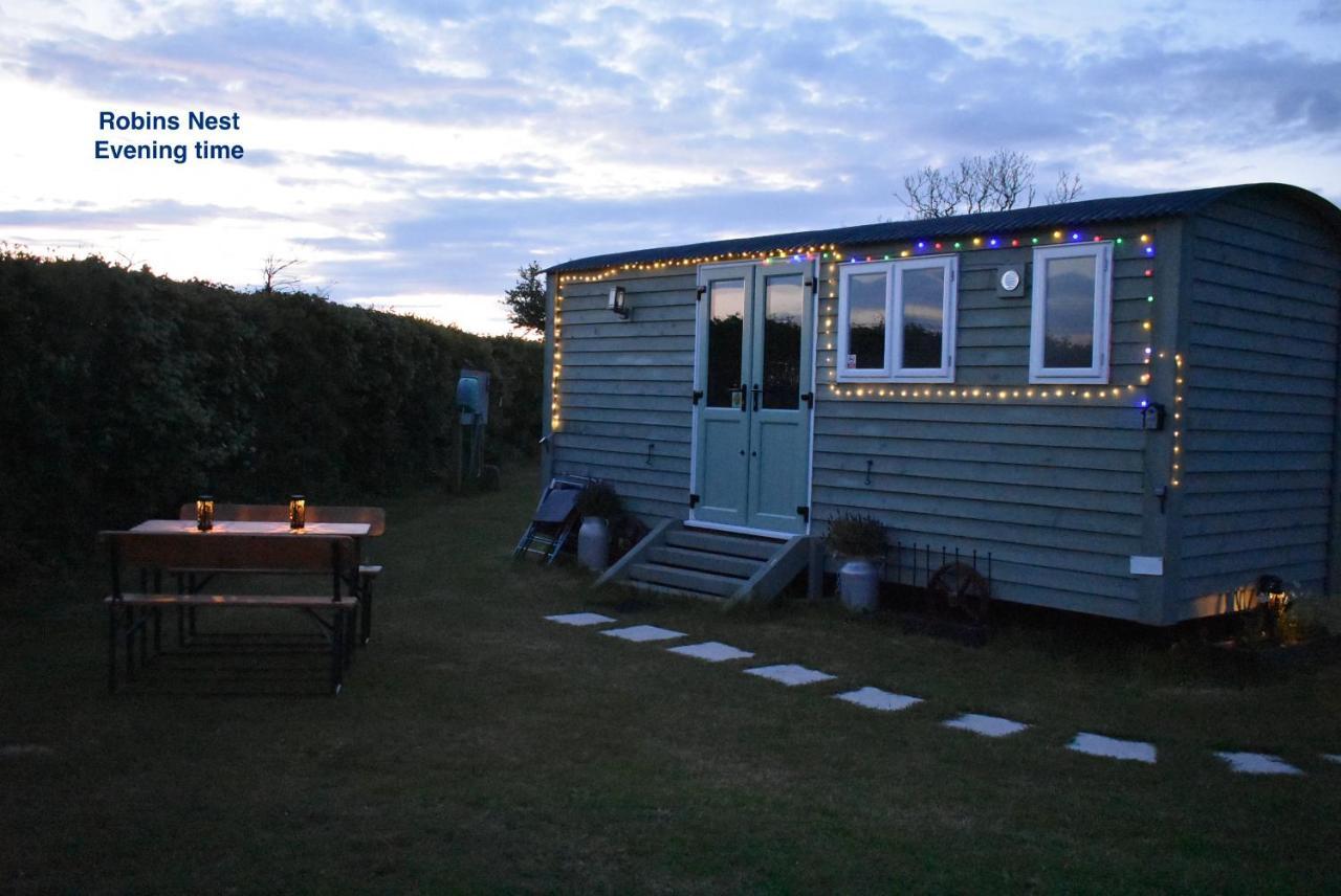 Lanterns Shepherds Huts & Glamping Happisburgh Bagian luar foto