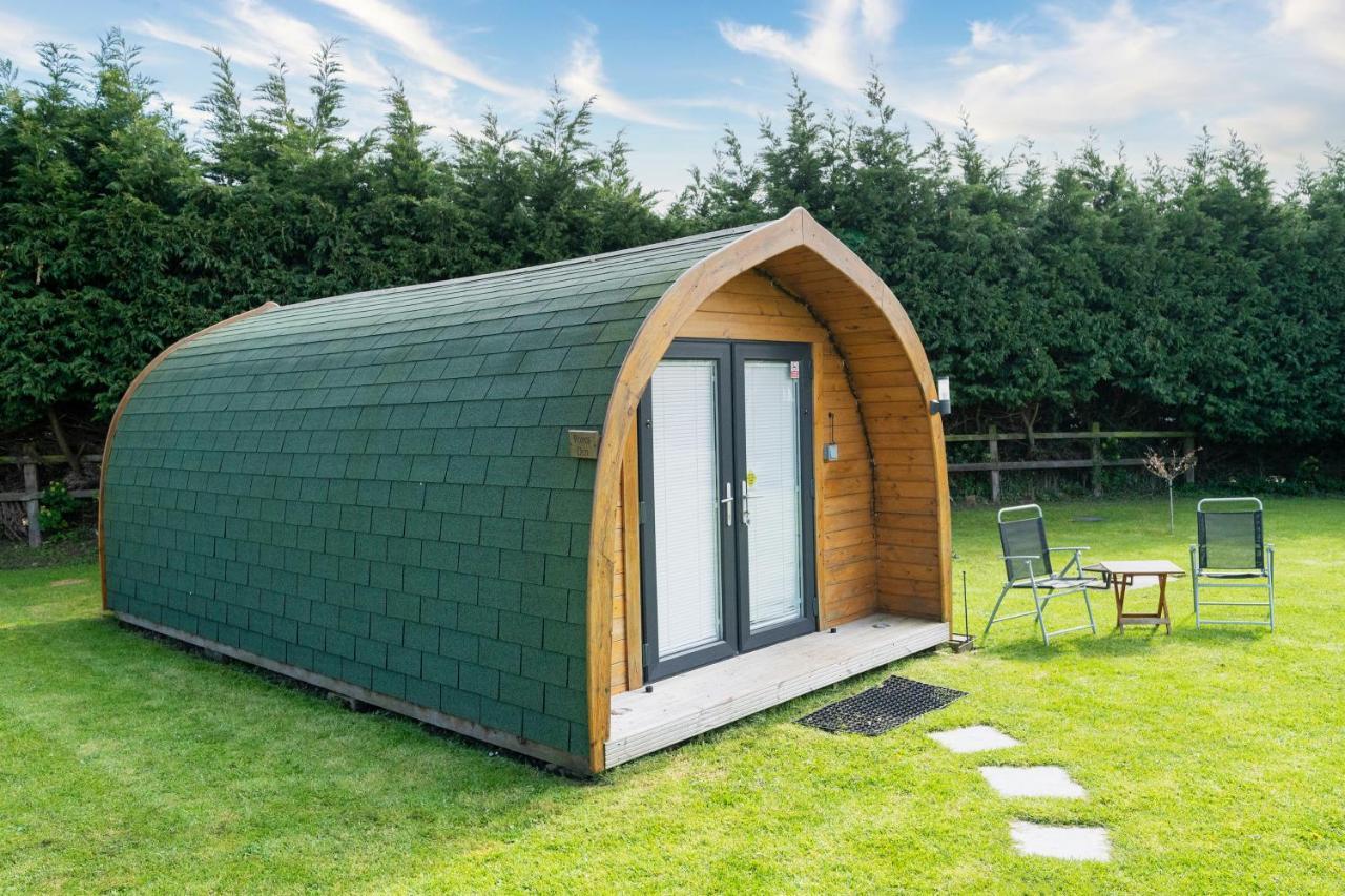 Lanterns Shepherds Huts & Glamping Happisburgh Bagian luar foto