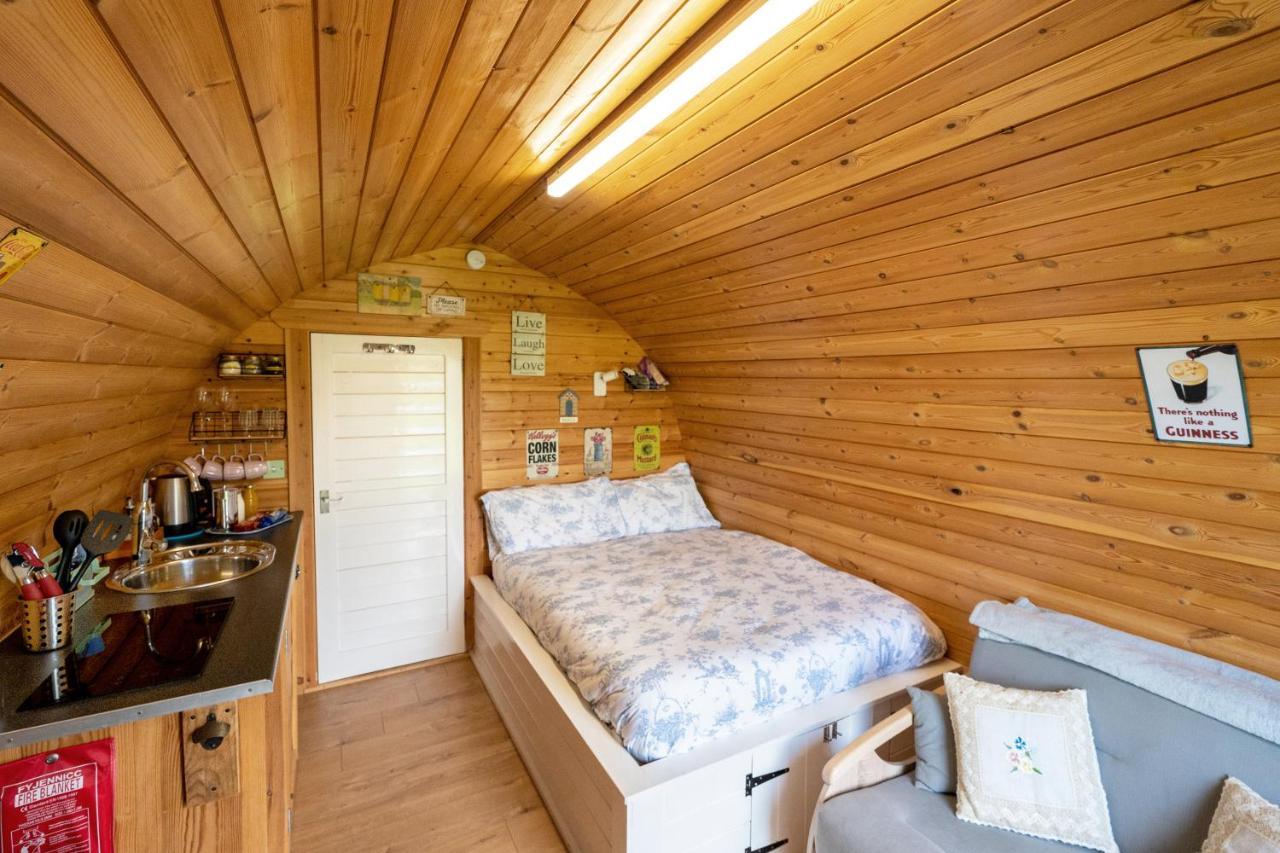 Lanterns Shepherds Huts & Glamping Happisburgh Bagian luar foto